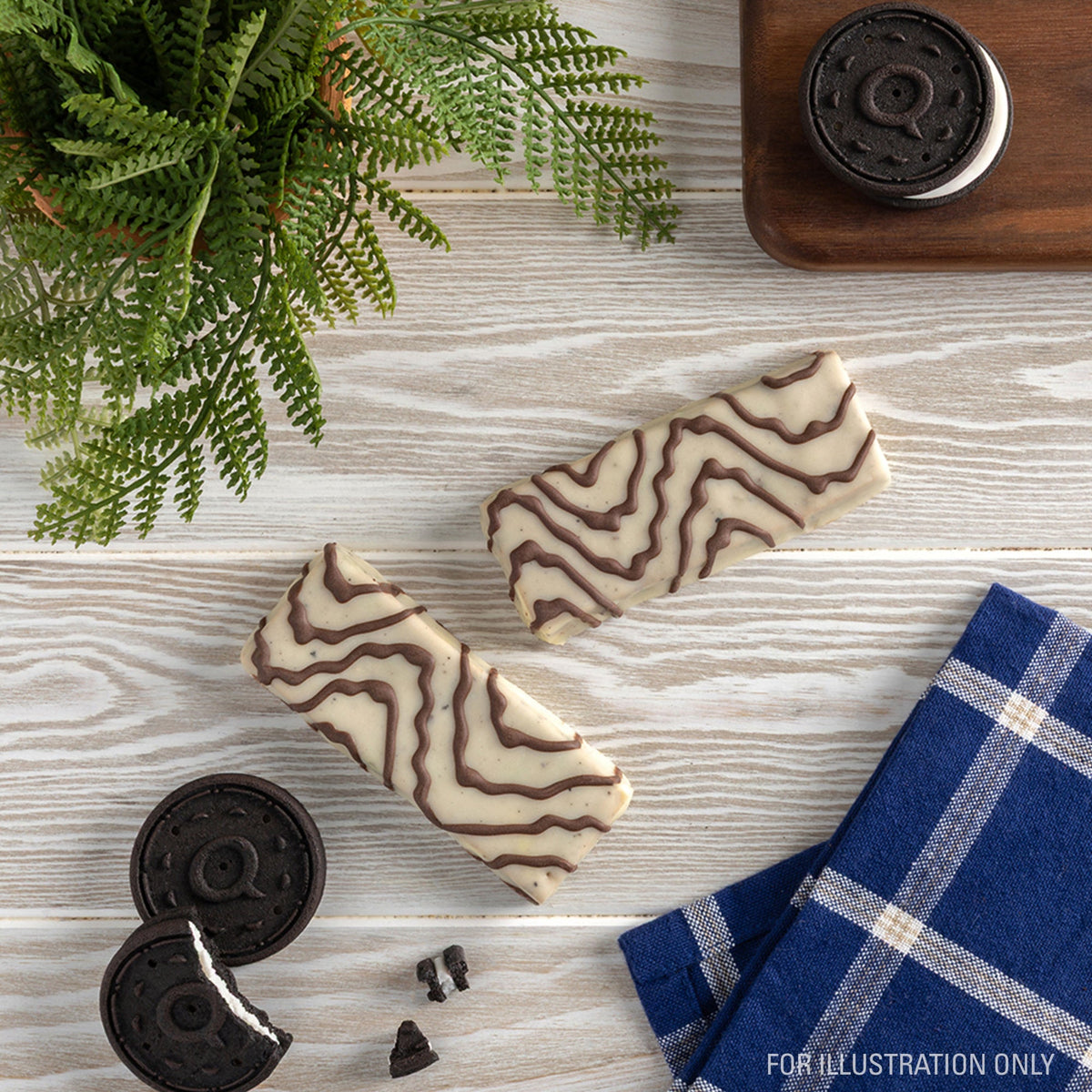 dipped-cookies-and-cream-protein-bars-u7 15807_QN_USA_ProteinBar_CAC_InterimAssetUpdate_Digital-Dipped-ProductCarouselSet_Tabletop2.jpg