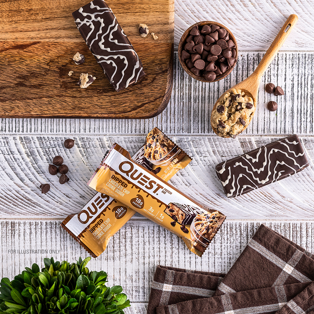 dipped-chocolate-chip-cookie-dough-protein-bar-l7 qst-012268_dipped-chocolate-chip-cookie-dough-protein-bar_7.png